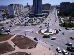 parcul catedralei bacau