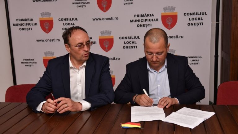 presedintele consiliului judetean bacau si primarul municipiului onesti