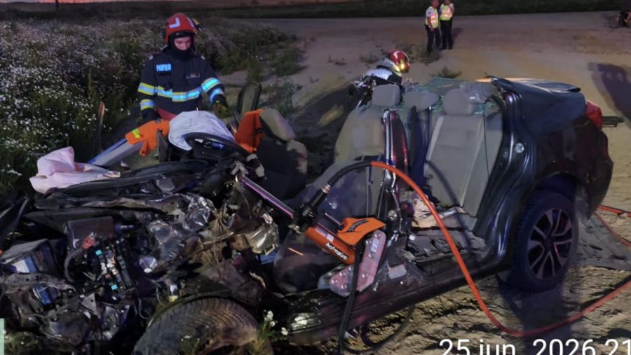 ULTIMA ORĂ Accident teribil pe E85, în Filipești! O femeie a murit, în ciuda eforturilor de resuscitare – Update